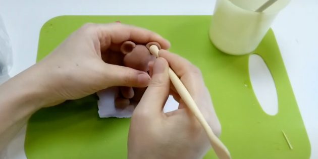 Ведмедик із солоного тіста